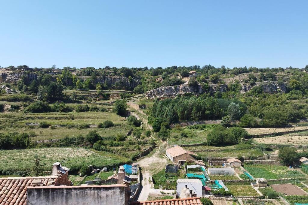 ビジャフランカ・デル・シド Casa Rustica Y Vistas A La Montana - Els Llavadorsヴィラ エクステリア 写真